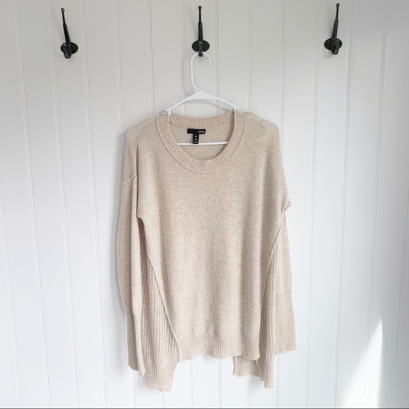 Aqua Sweaters - AQUA Cashmere Sweater Tan Size Medium